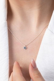 Heliophilia Silver Collar de Plata Esterlina 925 con Circonio